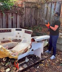 Best Appliance Removal  in Valrico, FL